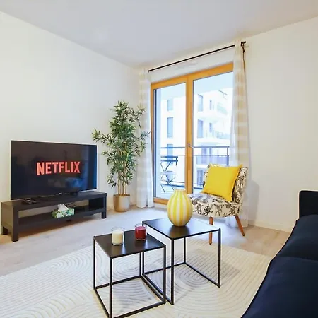 Elysian Paris-disney Noisy-le-Grand
