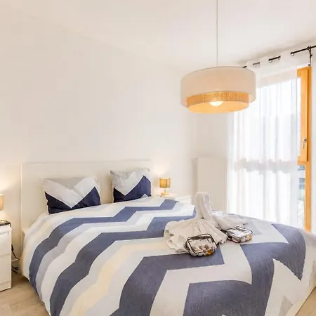 Elysian Paris-disney Noisy-le-Grand